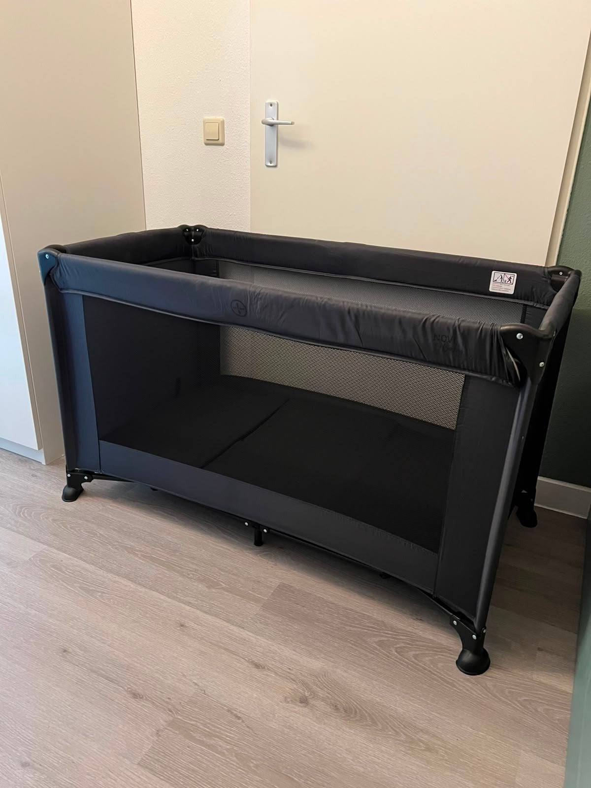 Novi Baby Reisbedje 140x70 met extra matras - Z.g.a.n., Ophalen