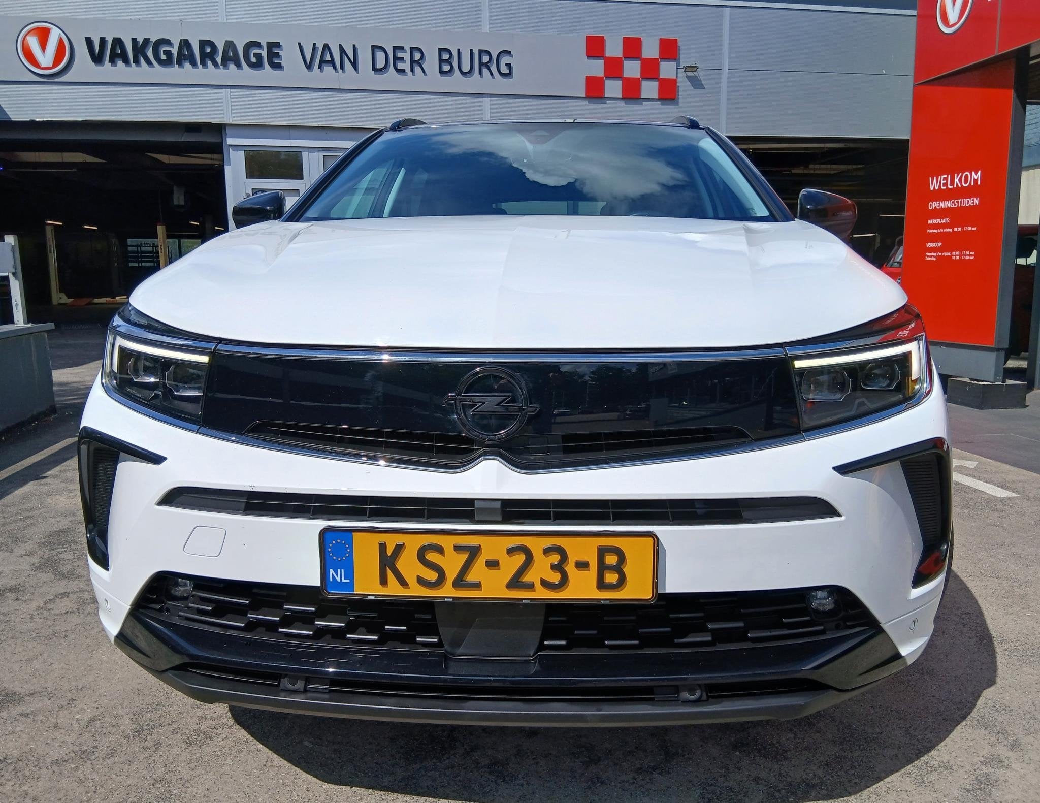 Opel Grandland 1.6 Turbo Plug-In Hybrid 4x4 GSe, Auto's, Opel, 12 maanden, Euro 6, 4 cilinders, Wit