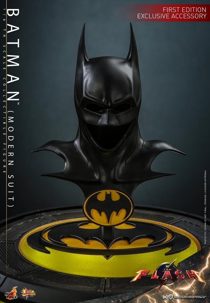 Hot Toys Batman (Modern Suit) The Flash Deluxe Figuur, Ophalen of Verzenden, Nieuw, Actiefiguur of Pop