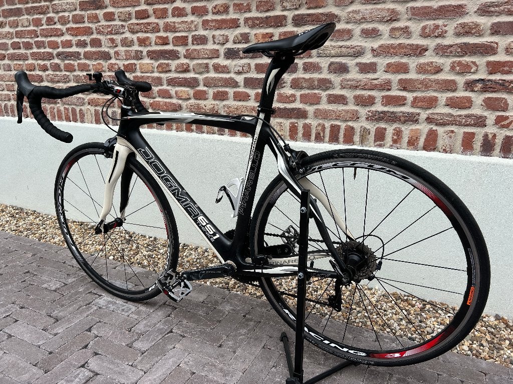 full carbon Pinarello Dogma 65.1 Think 2 racefiets, 28 inch, Carbon, Velgrem, Zo goed als nieuw