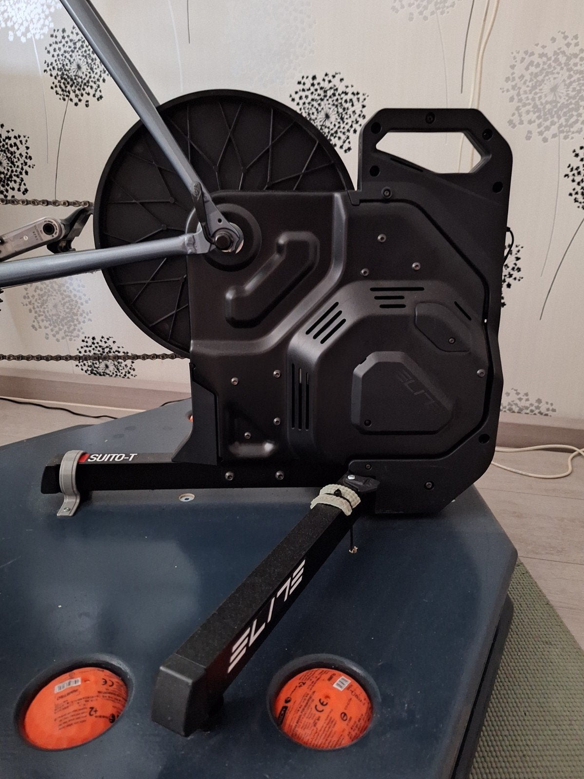 Elite Suito-T fietstrainer met zwift cog, Ophalen, Zo goed als nieuw, Overige typen