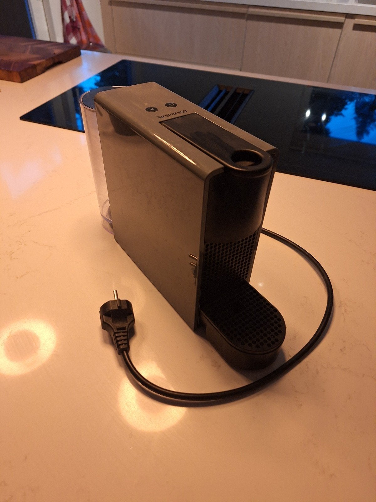 Nespresso Mini + cups Inventum melkopschuimer
