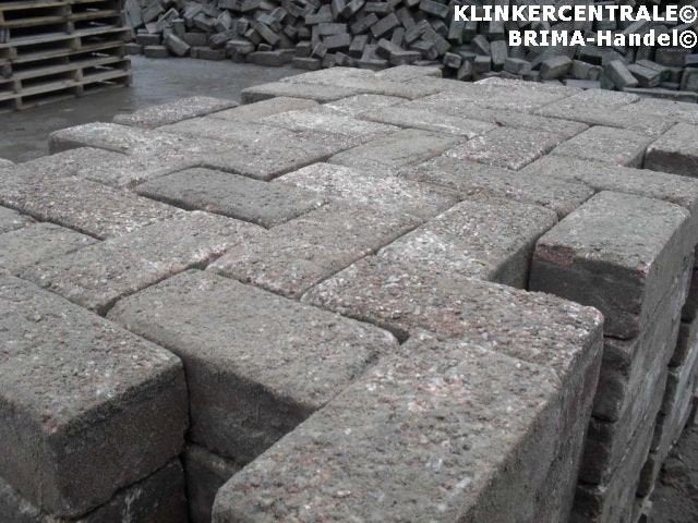 VOORDELIG 1011 gebruikte betonklinkers op pallets bkk bss, Tuin en Terras, Bij dit gebruikte product niet meer te achterhalen.