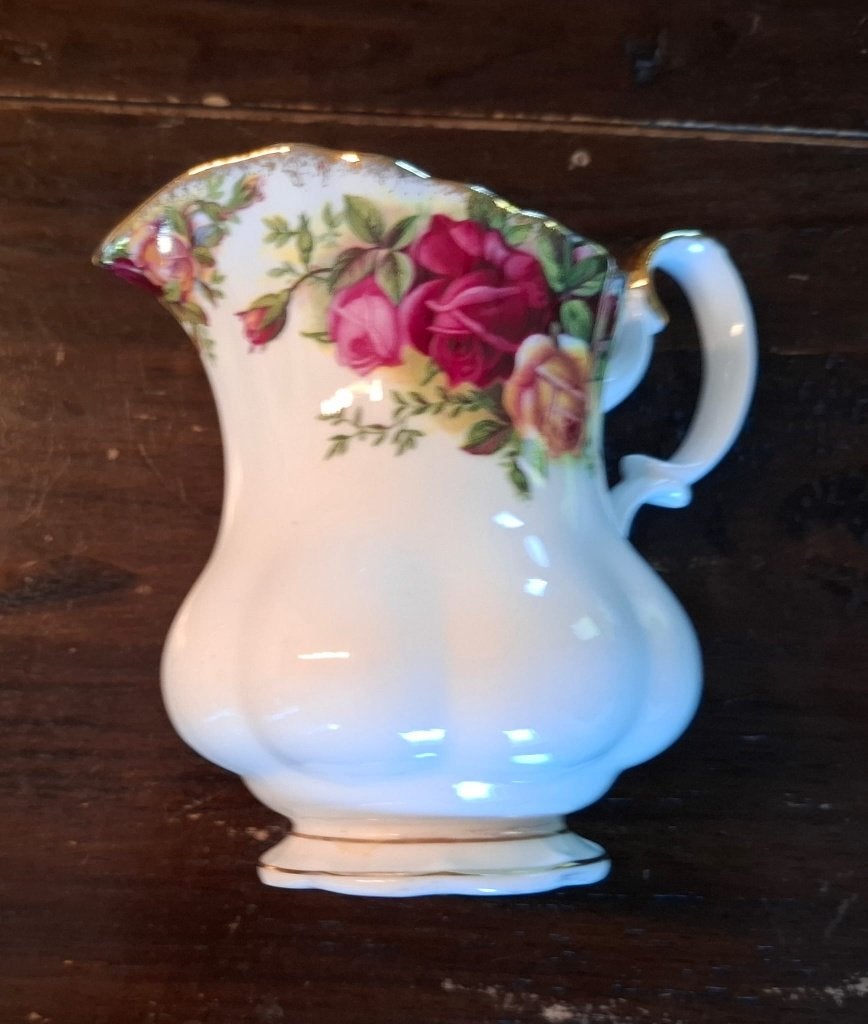 Royal Albert Old Country Roses suikerpot en melkkan, Ophalen