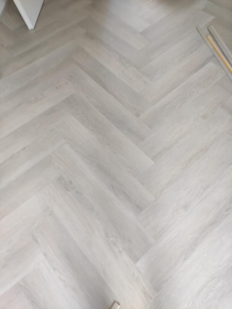 Laminaat leggen/verf/behang, Ophalen of Verzenden, Zo goed als nieuw, 75 m² of meer, Laminaat