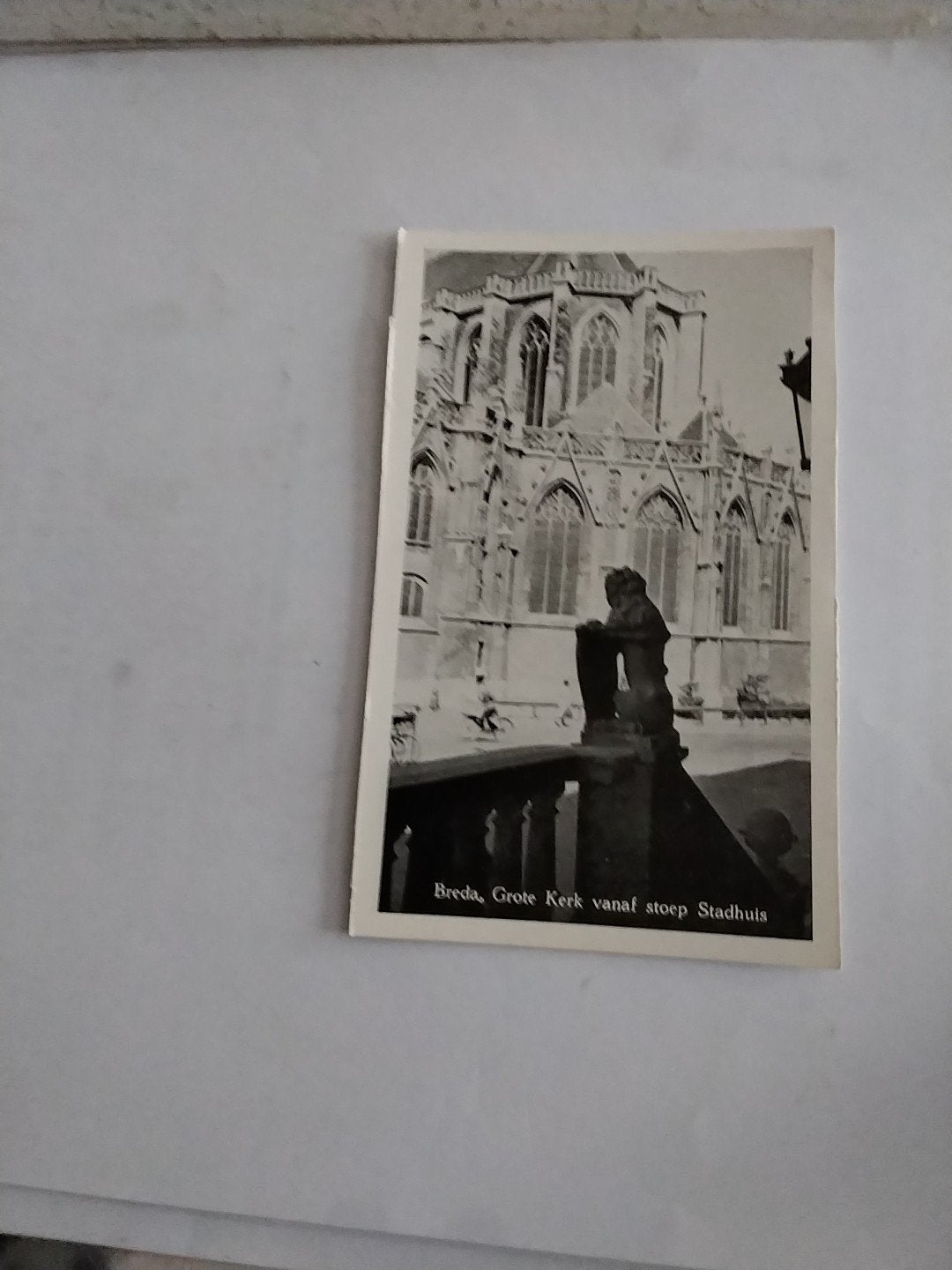 Oude Ansichtkaart Breda Grote Kerk vanaf Stadhuis, Ophalen of Verzenden, Voor 1920, Ongelopen, Noord-Brabant