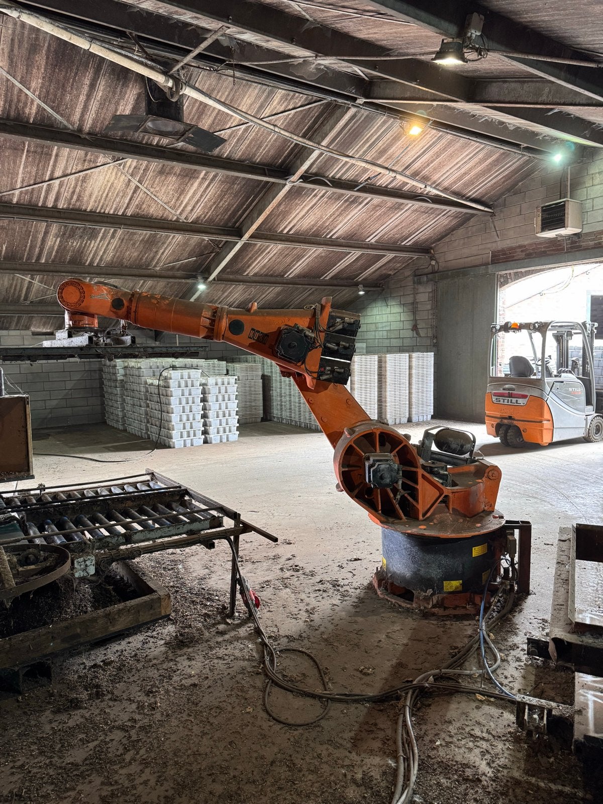 Meerdere Kuka KRC1 robots te koop!, Ophalen