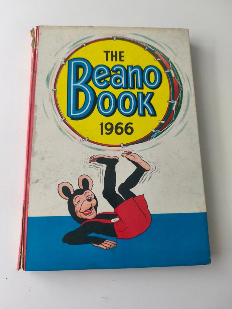 Zeldzame Beano Books 1966-1979 - Engelse stripboeken, Boeken, Stripboeken, Meerdere stripboeken, Ophalen of Verzenden, Gelezen