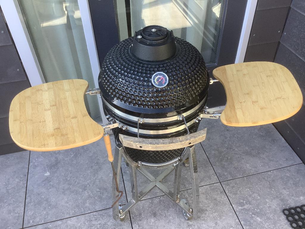 Keramische bbq type Kamado, Ophalen, Zo goed als nieuw