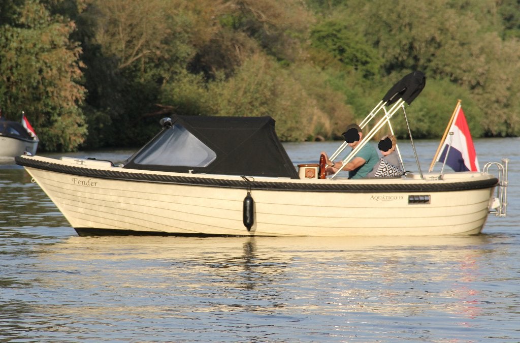 Oud Huijzer 560 sloep (2011) + Honda 20PK (2020) en extras!, Watersport en Boten, Ophalen, Consoleboot, Gebruikt, Rondzit