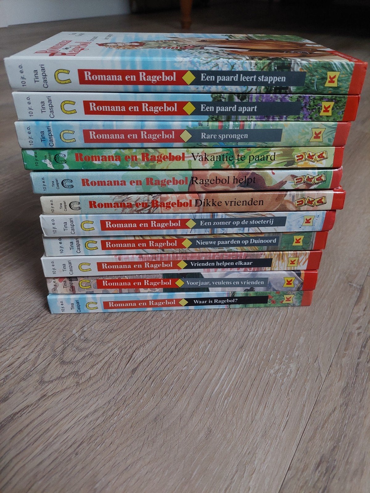 Complete serie Romana en Ragebol-Tina Caspari, Ophalen of Verzenden, Zo goed als nieuw, Tina Caspari, Fictie