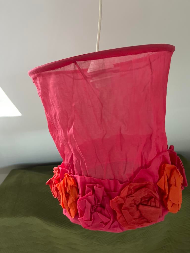Leuke lampenkap met bloemen - ColoriQue, Huis en Inrichting, Ophalen of Verzenden, Zo goed als nieuw, Stof, Minder dan 50 cm