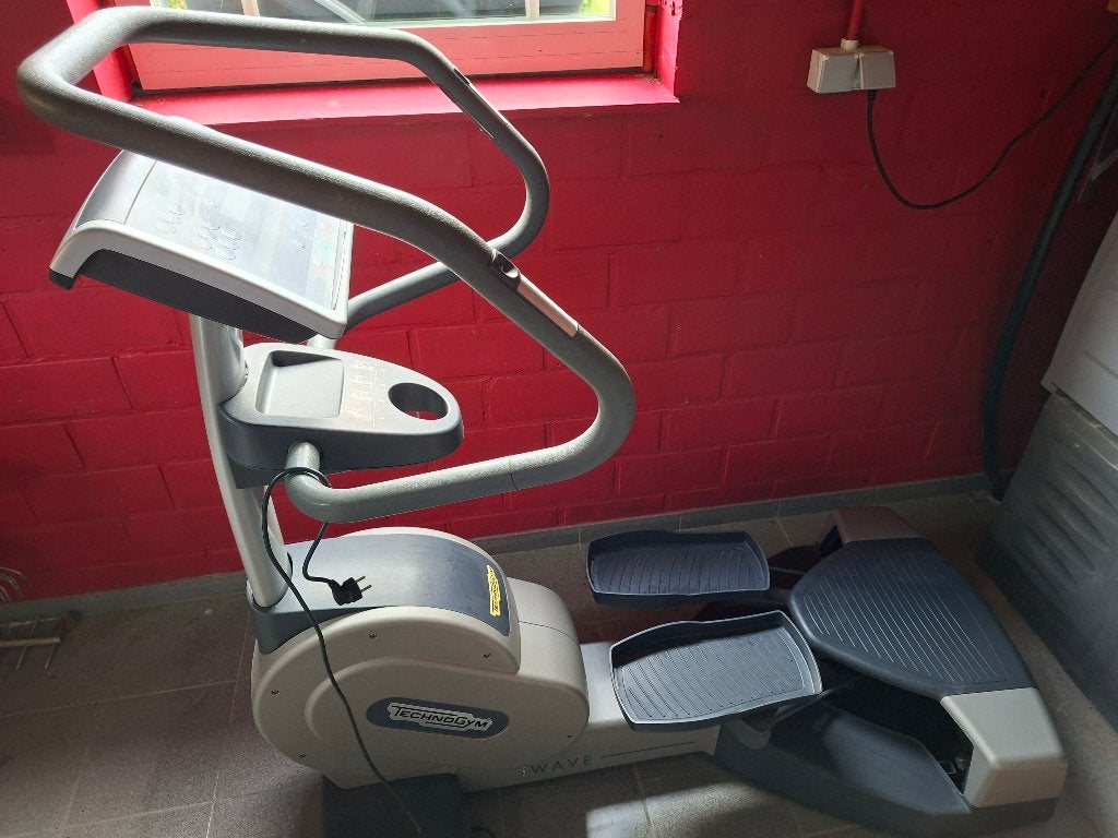 Technogym Wave Steptoestel - Cardio Fitnessapparaat, Ophalen, Gebruikt, Stepapparaat, Metaal
