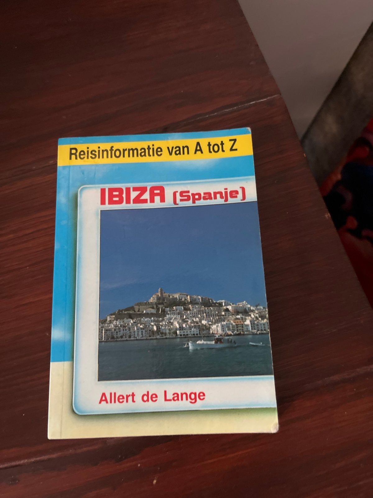 Reisgids Ibiza (Spanje) - Allert de Lange, Verzenden, Europa, Reisgids of -boek, Gelezen
