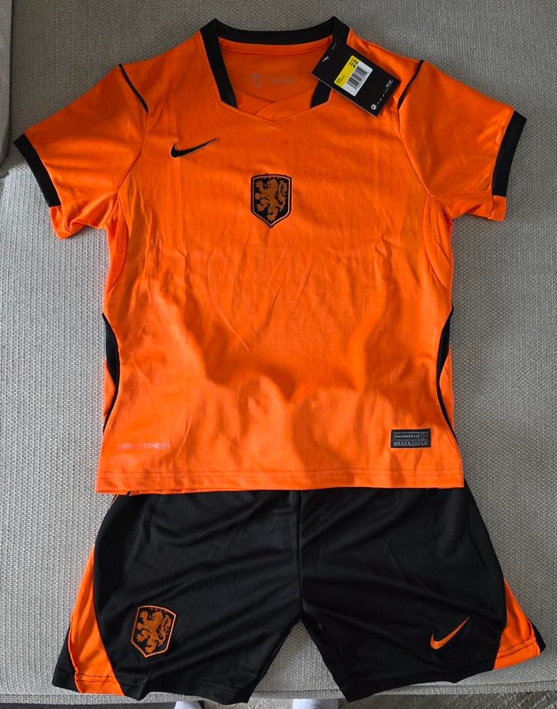 WK 2026 tenue Kids Thuis verschillende maten, Sport en Fitness, Voetbal, Maat XS of kleiner, Ophalen of Verzenden, Nieuw, Set