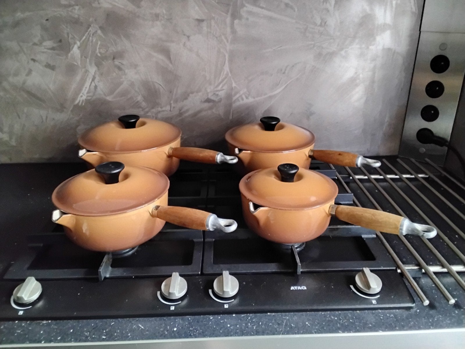 Prachtige set van le Creuset, Ophalen of Verzenden, Zo goed als nieuw, Gietijzer