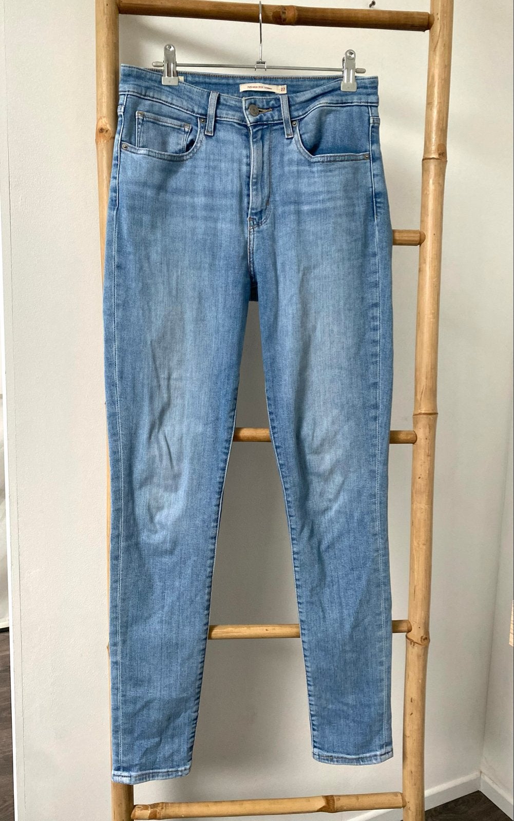 Levi's 721 High Rise Skinny Jeans W27 L30, Kleding | Dames, Ophalen of Verzenden, Gedragen, Blauw, W27 (confectie 34) of kleiner