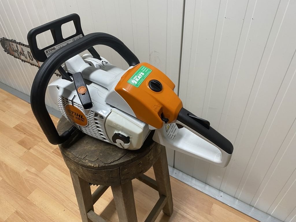 STIHL MS 201 C-M 35CM KETTINGZAAG, Info@stihl.nl, Gebruikt, Veurtstraat 117
2870  Puurs-Sint-Amands, BE, Stihl