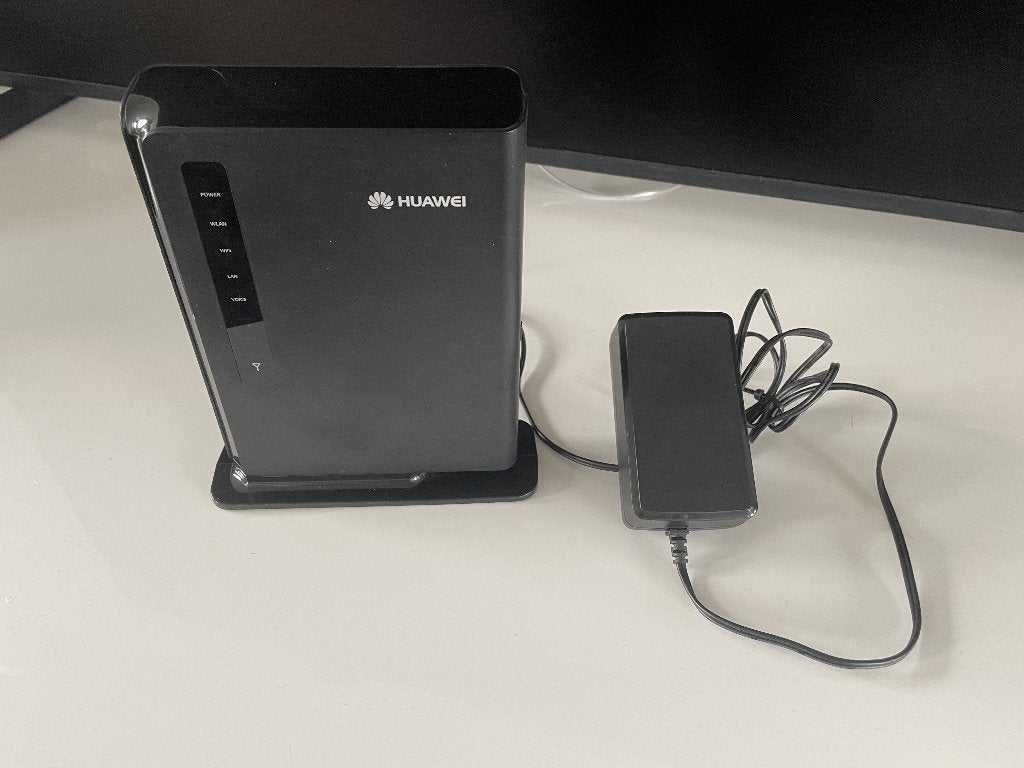 Huawei LTE CPE E5172 - 4G WiFi-router, Computers en Software, Routers en Modems, Ophalen of Verzenden, Gebruikt, Router, Huawei