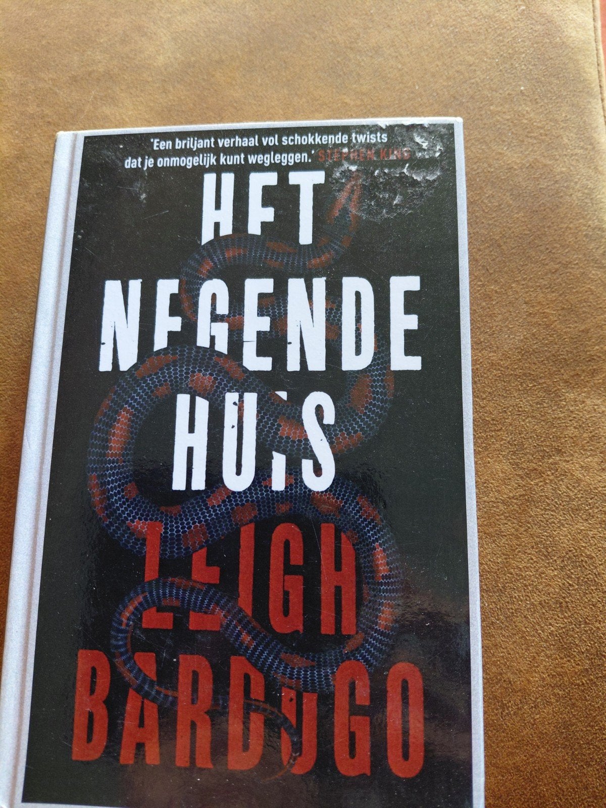 Leigh Bardugo - Het negende huis ( biibboek), Ophalen of Verzenden, Zo goed als nieuw, Leigh Bardugo