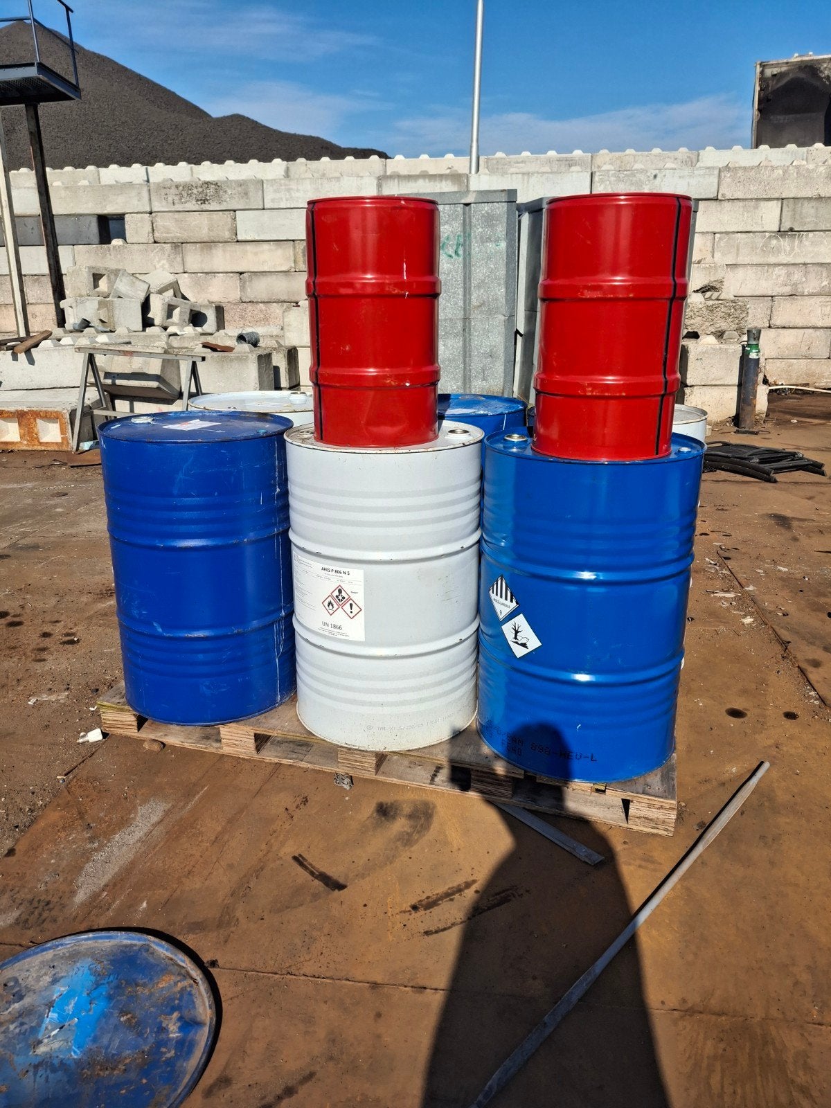 te koop  olieton vuurton brandton vuurkorf  200 liter, Ophalen