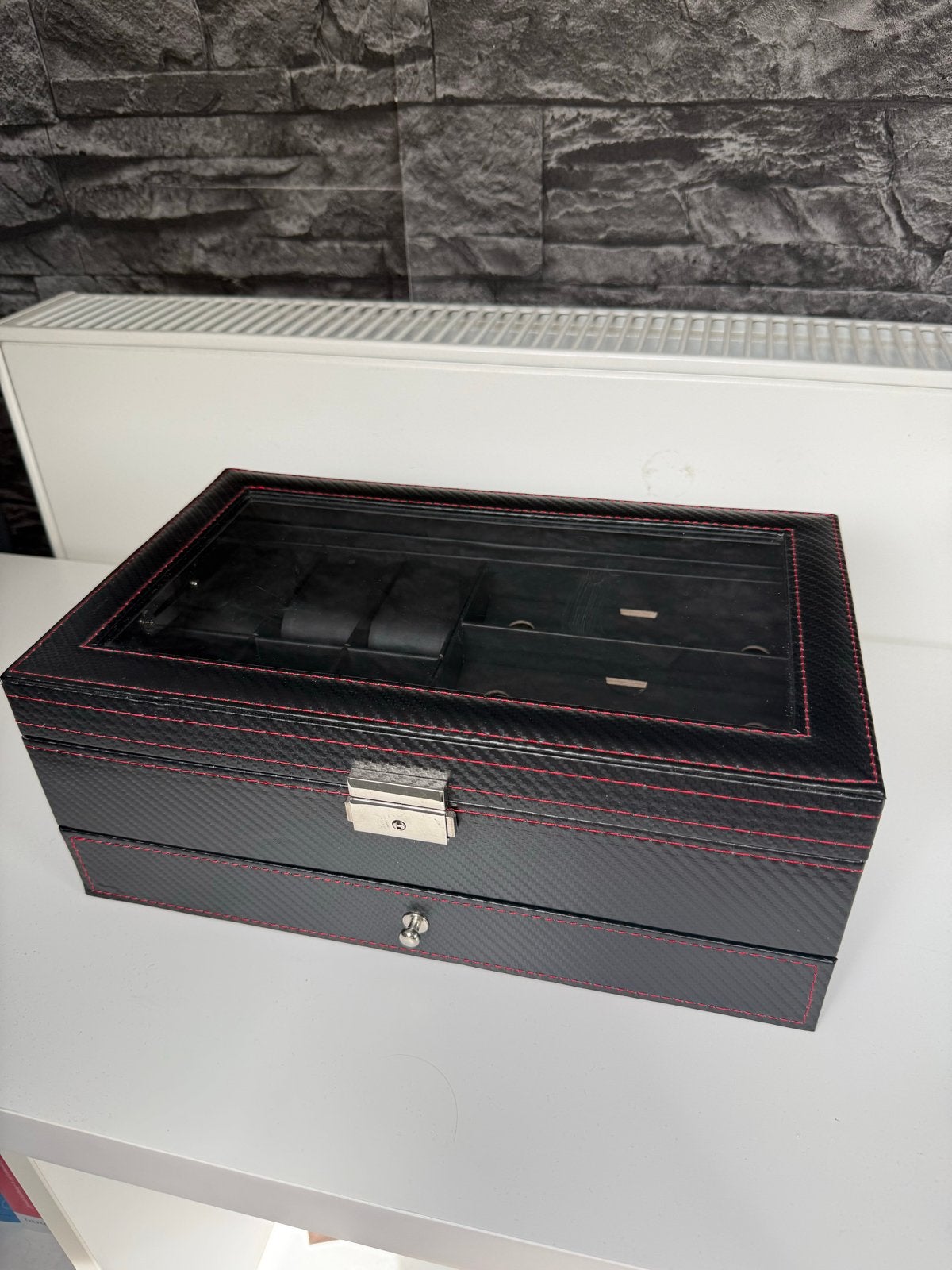 Horloge/Sieradendoos Zwart/Rood met Sleutel, Ophalen of Verzenden, Zo goed als nieuw