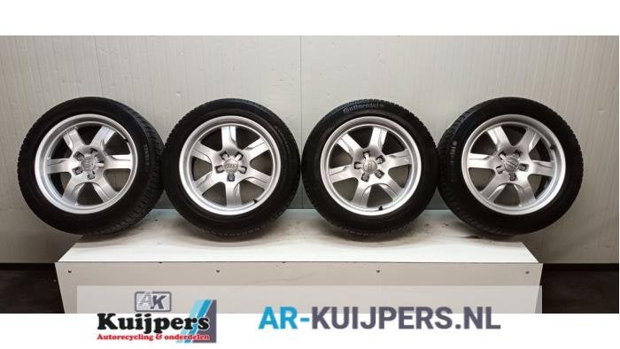 Sportvelgenset + winterbanden van een Audi A5 (A5 07-), Gebruikt, -, -, -