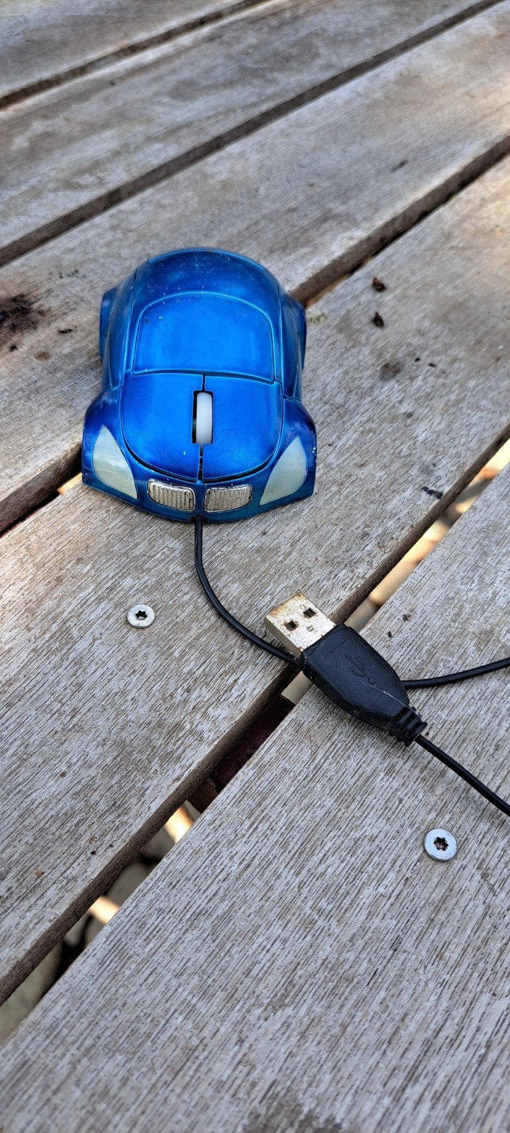 Unieke Blauwe Auto Muis - Bedraad USB, Computers en Software, Muis, Gebruikt, Onbekend, Ophalen of Verzenden