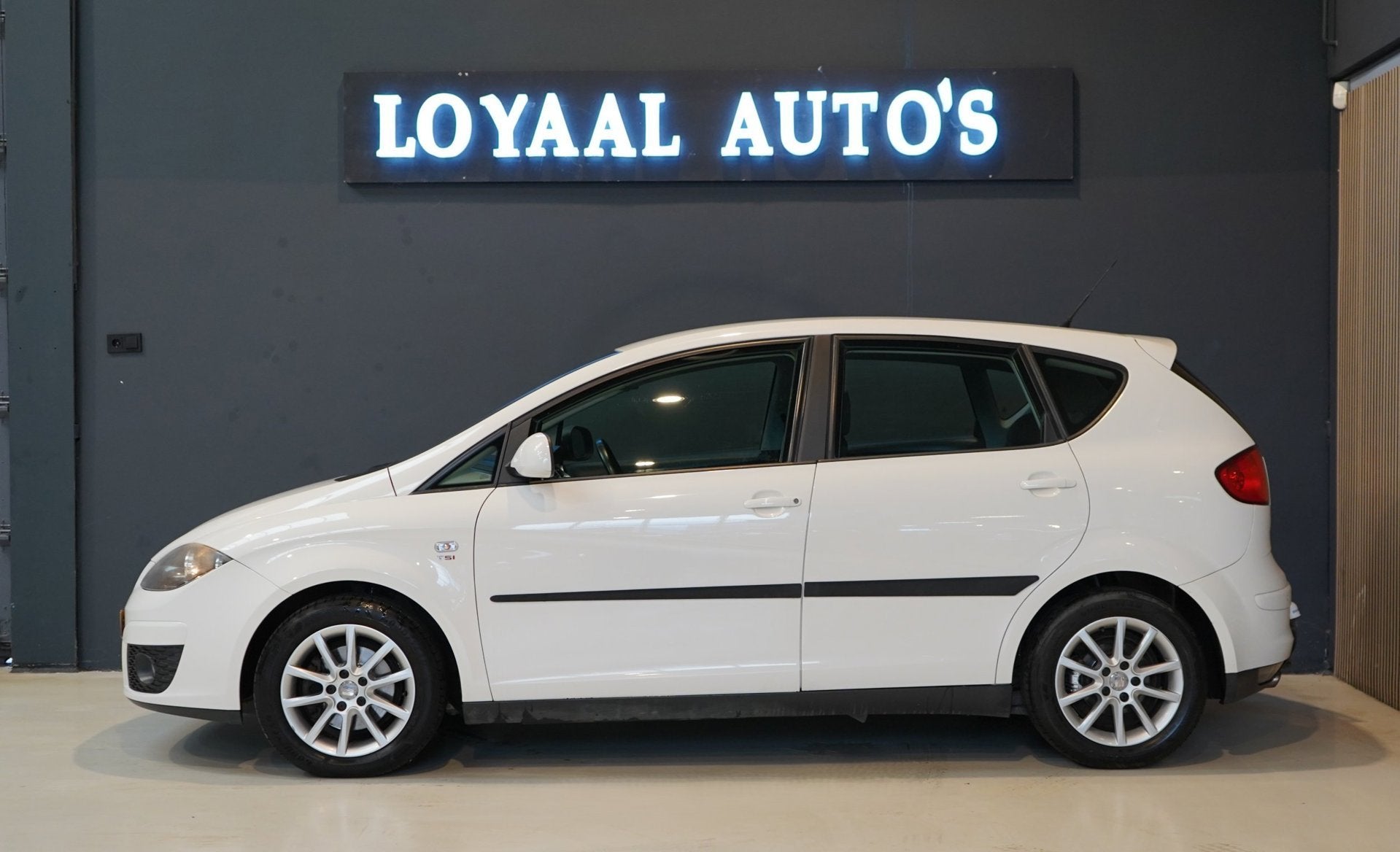 Seat Altea 1.8 TFSI Style | AUTOMAAT | TREKHAAK | PDC | AIRC, Auto's, Euro 5, Gebruikt, 4 cilinders, Parkeersensor
