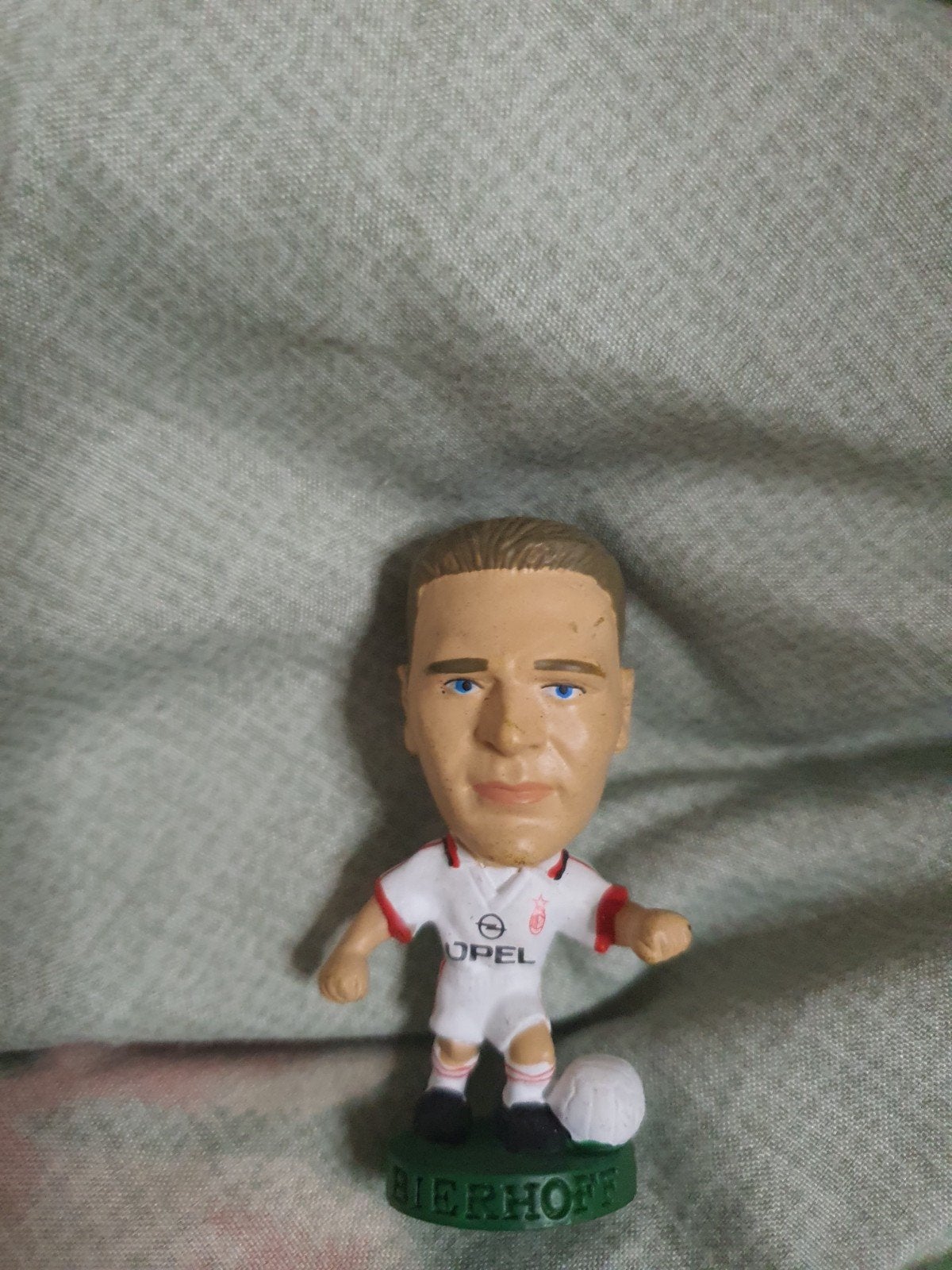 Corinthian ProStars Oliver Bierhoff AC Milan Figuur, Verzenden