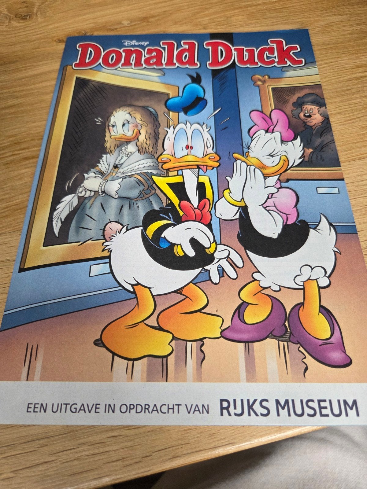 Donald Duck - Een uitgave in opdracht van Rijksmuseum, Boeken, Eén stripboek, Ophalen of Verzenden, Zo goed als nieuw, Walt Disney Company