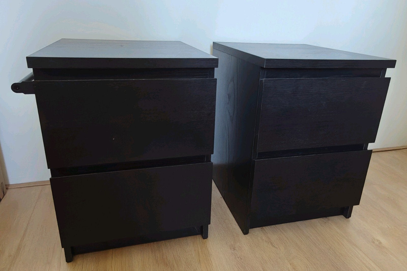 2x ikea MALM nachtkastje kastje kast zwart met lades, Ophalen, Gebruikt, Minder dan 45 cm, 55 tot 70 cm