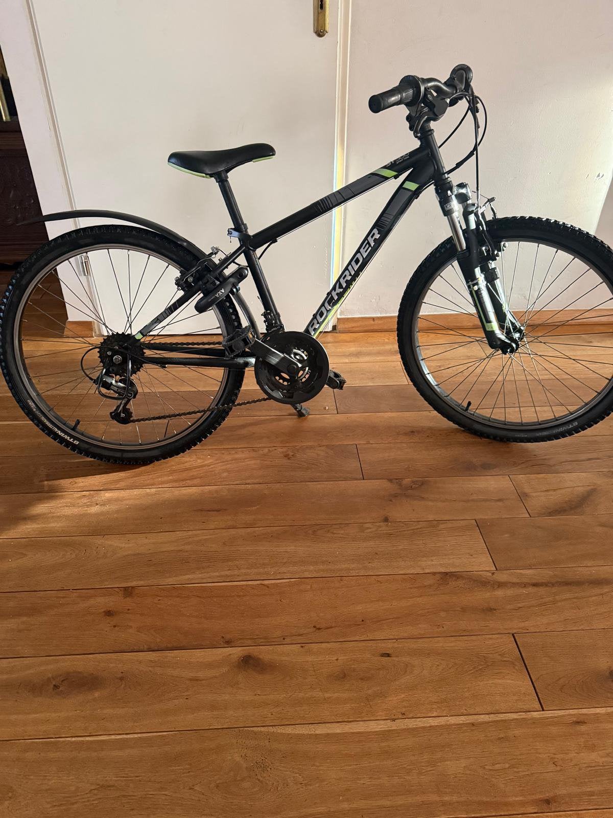 Jongensfiets van 24 inch merk Rockrider ST 500, Minder dan 45 cm, Ophalen of Verzenden, Zo goed als nieuw, Overige merken