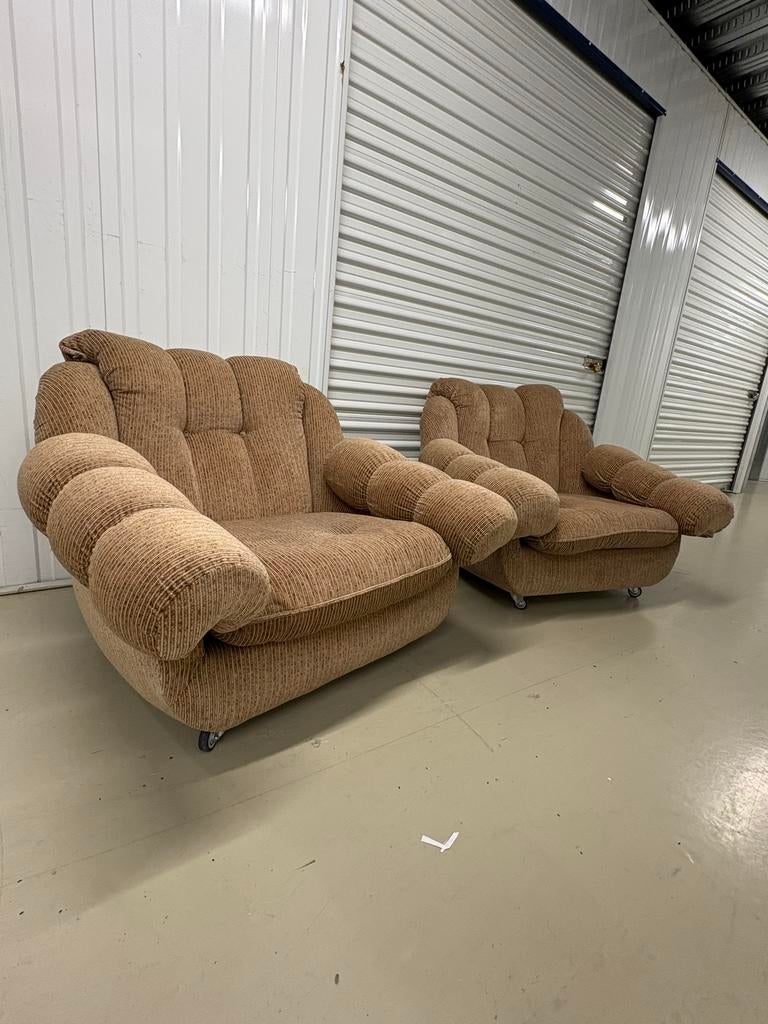 2x Vintage Italian space age leesstoelen, Ophalen