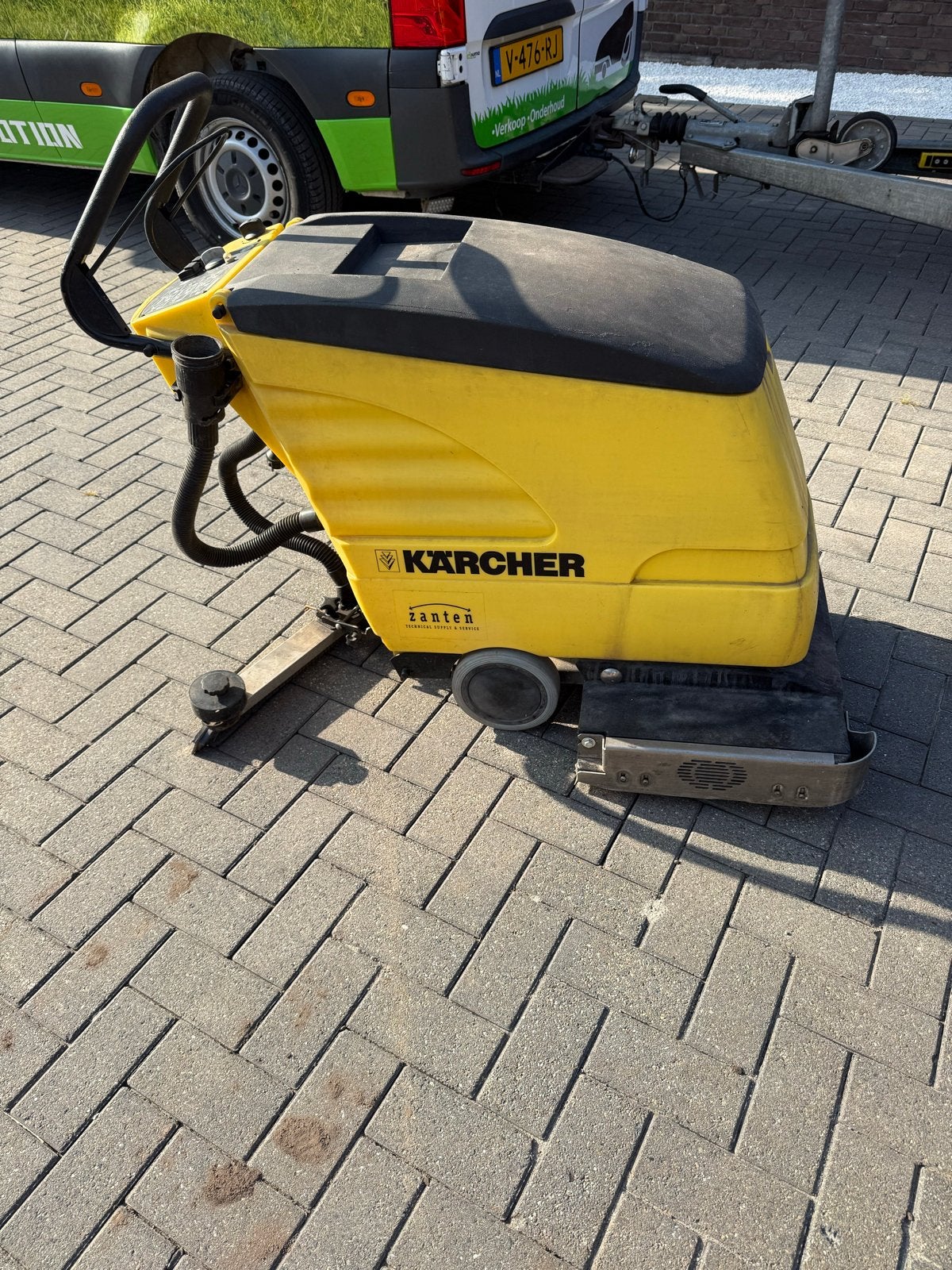Karcher schrobmachine BR 530 XL - recent nagekeken, Doe-het-zelf en Verbouw, Ophalen, Gebruikt, Schrobmachine