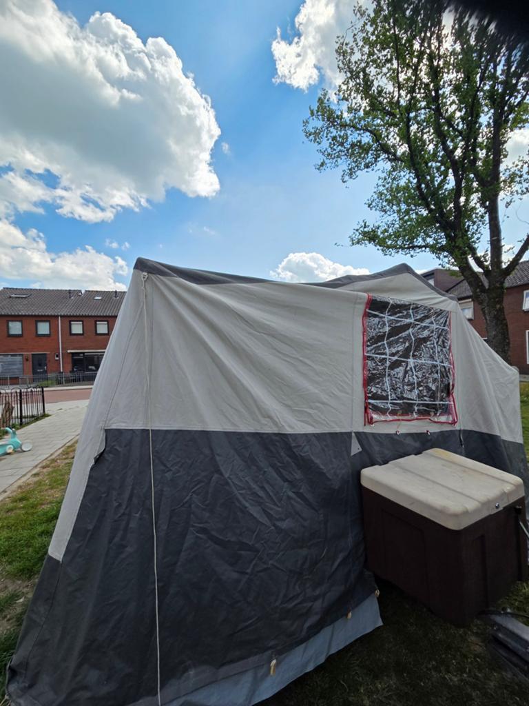 Kampeer tent (vouwwagen), Ophalen, Zo goed als nieuw, Tot en met 6