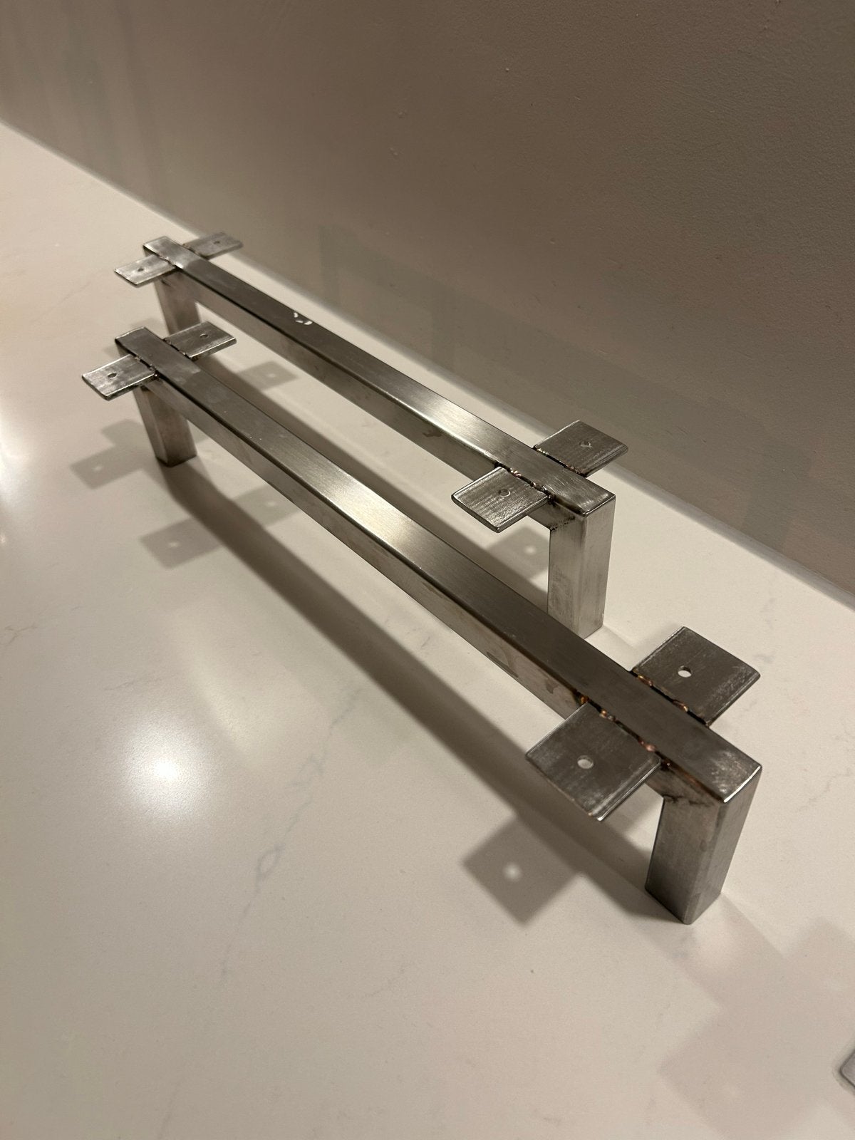 Metalen onderstel voor dressoir of meubel - 2 frames, Ophalen of Verzenden, Gebruikt