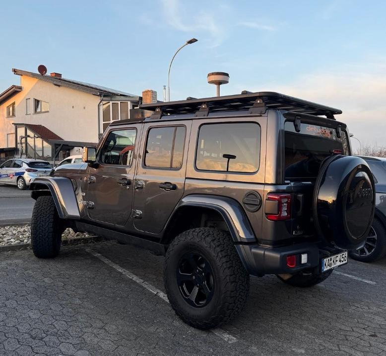 ‼️JEEP WRANGLER JL JT HARDTOP SOFTTOP SUNRIDERTOP ROOFRACK‼️, Gebruikt, Voor, Bumper, Ophalen