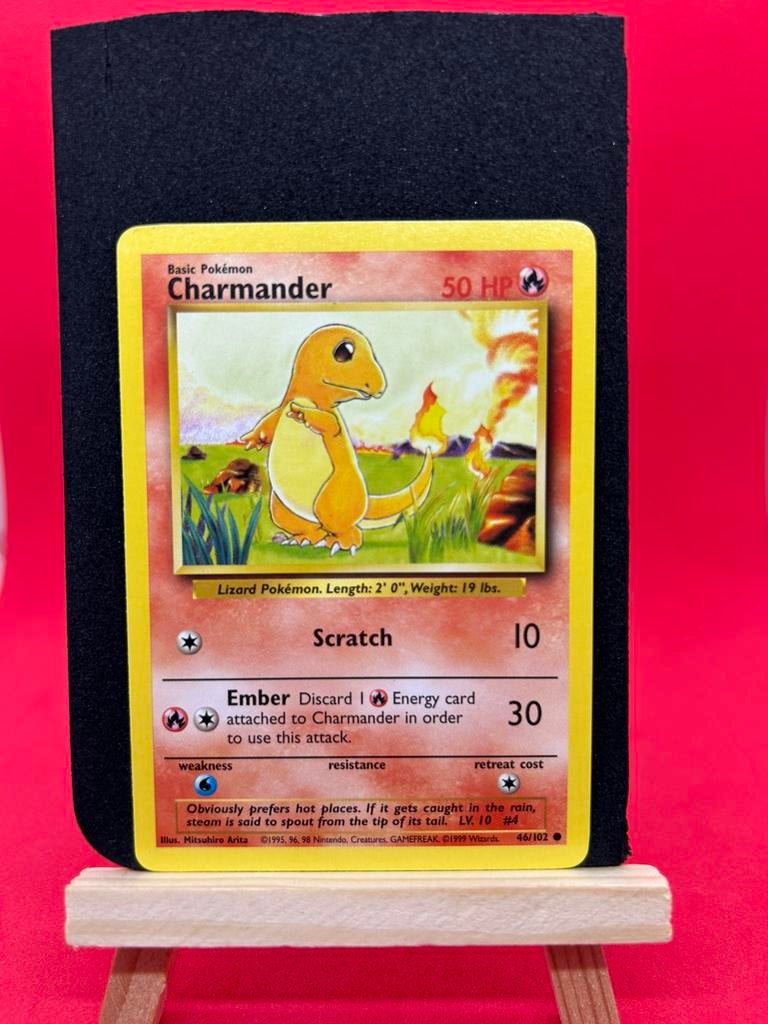 Pokémon Charmander 46/102 Base Set Vintage, Hobby en Vrije tijd, Ophalen of Verzenden, Zo goed als nieuw