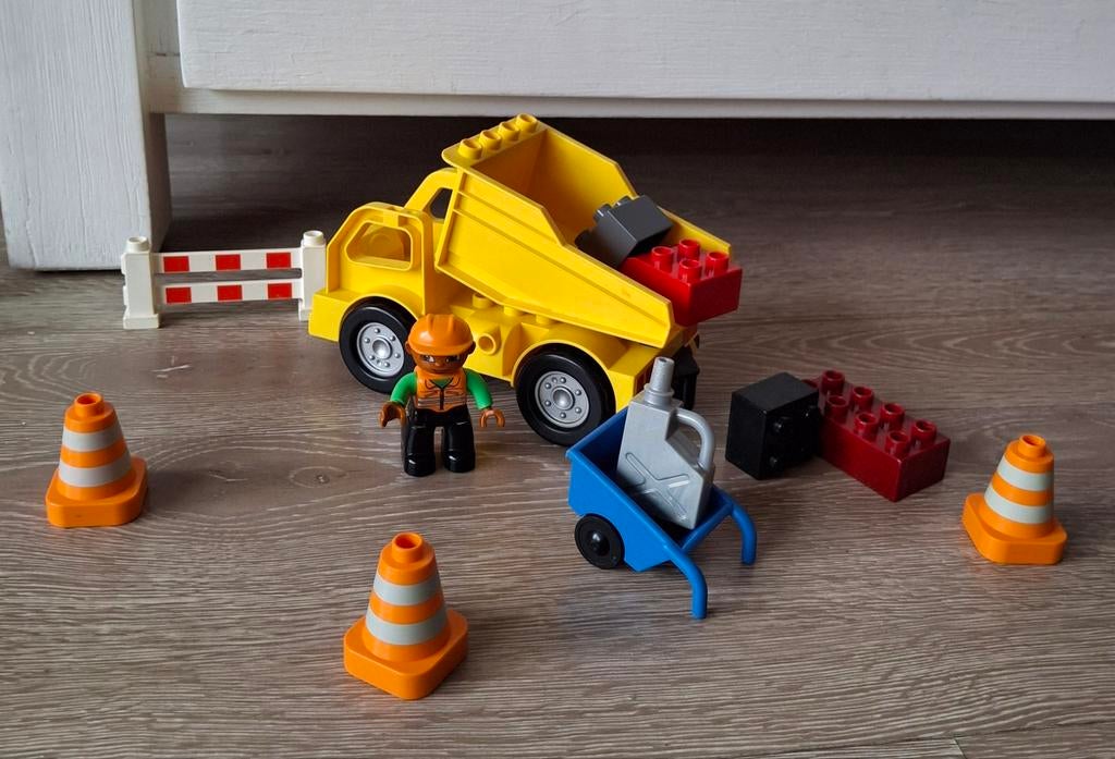 Dump truck / kiepwagen, Ophalen of Verzenden, Zo goed als nieuw, Duplo