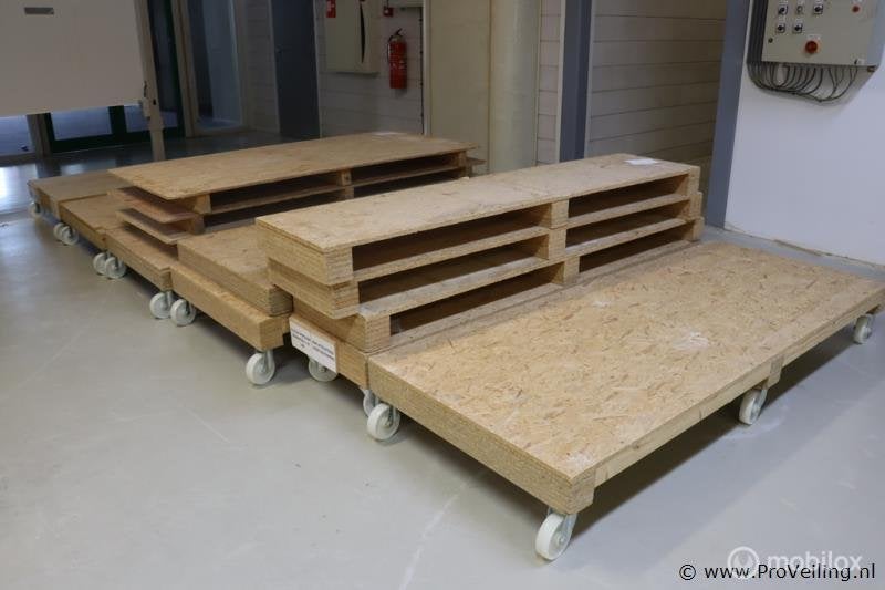 Online Veiling: Pallet trolley - 13 stuks, Doe-het-zelf en Verbouw, Transportwagens, Gebruikt