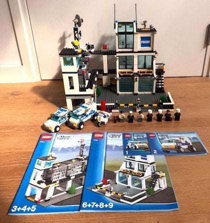 Gave Lego City set 7744, Policestation, Compleet, City, Lego, Ophalen of Verzenden