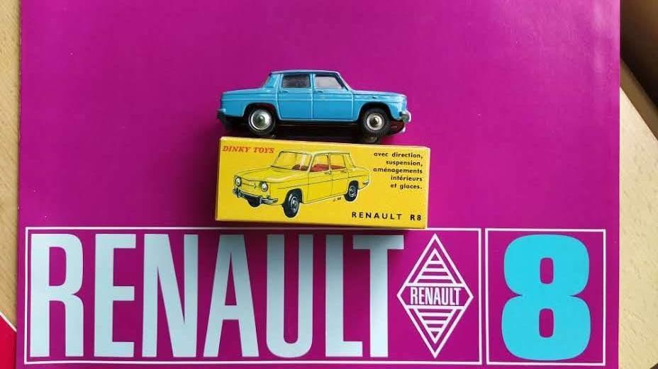 RENAULT 8, DINKY TOYS FRANCE, MINT & BOXED, Hobby en Vrije tijd, Modelauto's | 1:43, Ophalen of Verzenden, Zo goed als nieuw, Auto