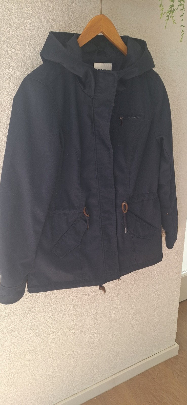 ONLY Zwarte Parka Jas Maat M, Kleding | Dames, Maat 38/40 (M), Zwart, Nieuw, Ophalen of Verzenden