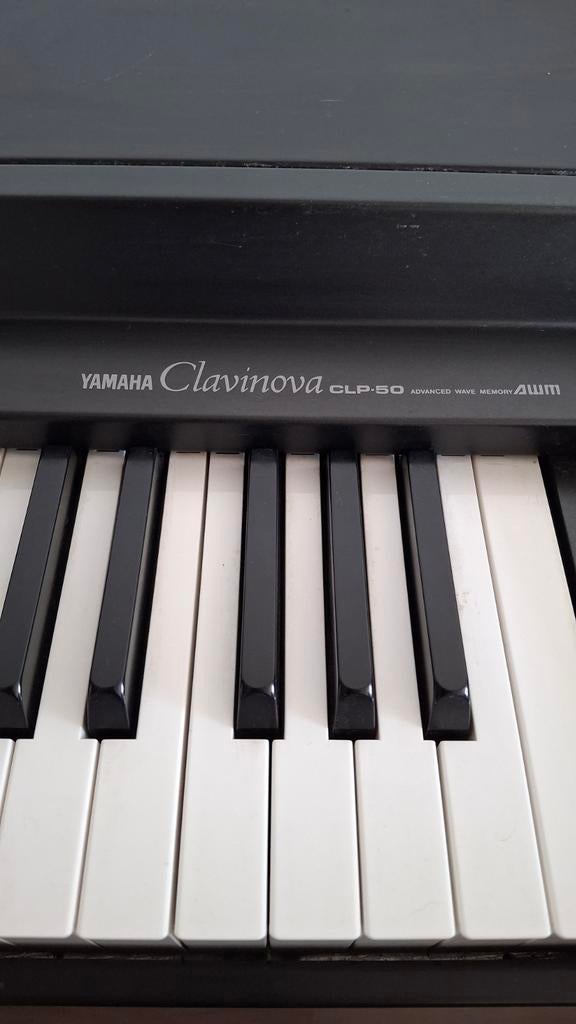 Yamaha Clavinova CLP-50 AWM, Muziek en Instrumenten, Piano's, Ophalen, Gebruikt, Bruin