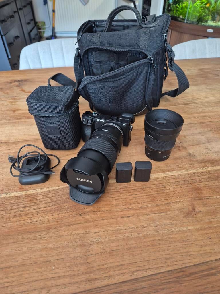 Sony a6400 body met Tamron 17-70 f2.8, Compact, Ophalen of Verzenden, Zo goed als nieuw, Sony