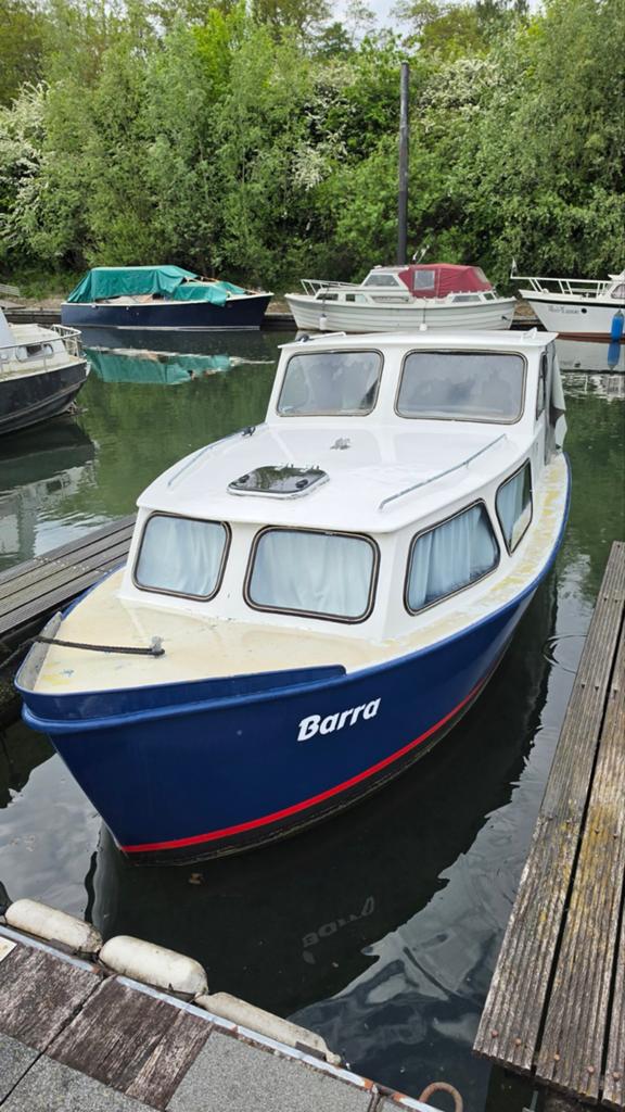 Leuke Kajuitboot 'Barra' met Buitenboordmotor, Kajuitboot, Ophalen of Verzenden, Staal, Buitenboordmotor