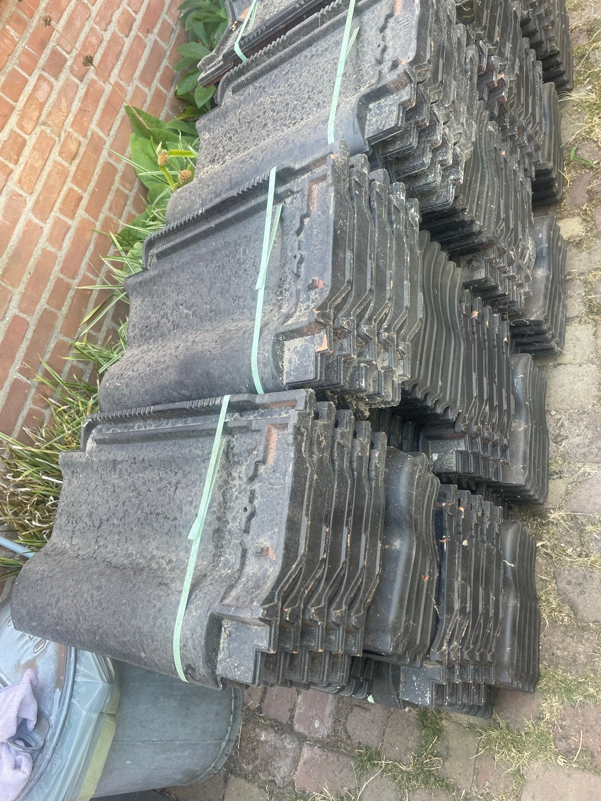 Nieuwe dakpannen 19 pakken en een paar kantpannen, Ophalen, Gebruikt, 15 m² of meer, Dakpannen