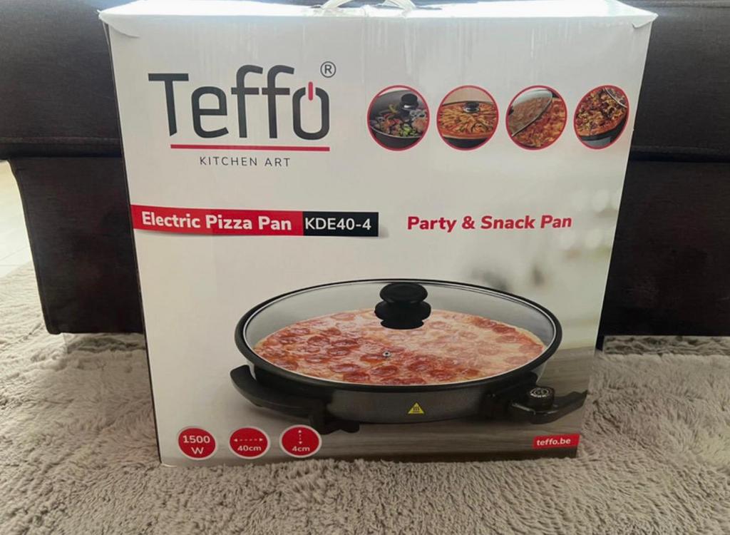 Te koop: Teffo Electric Pizza Pan / Party & Snack Pan – €25, Ophalen, Zo goed als nieuw, 4 t/m 7 personen