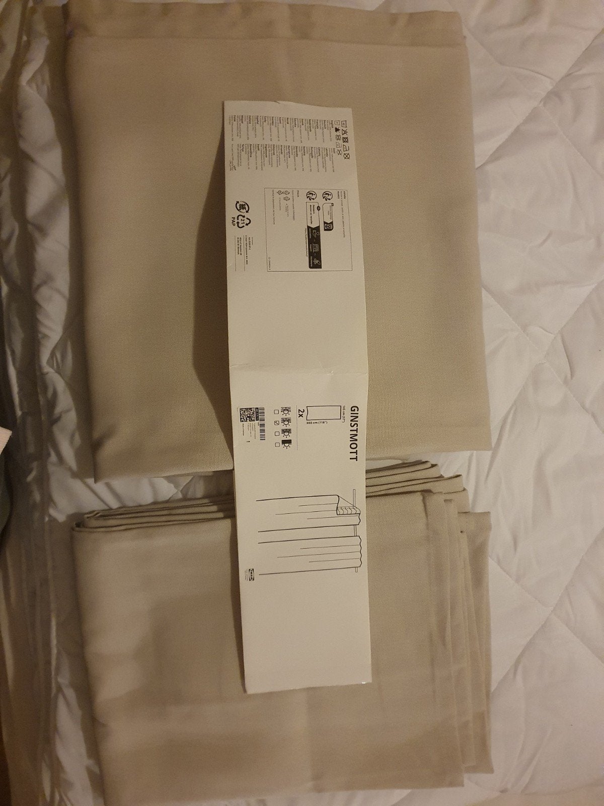 IKEA GINSTMOTT Gordijnen - Lichtdoorlatend, Beige, Beige, Nieuw, Ophalen of Verzenden, Lichtdoorlatend